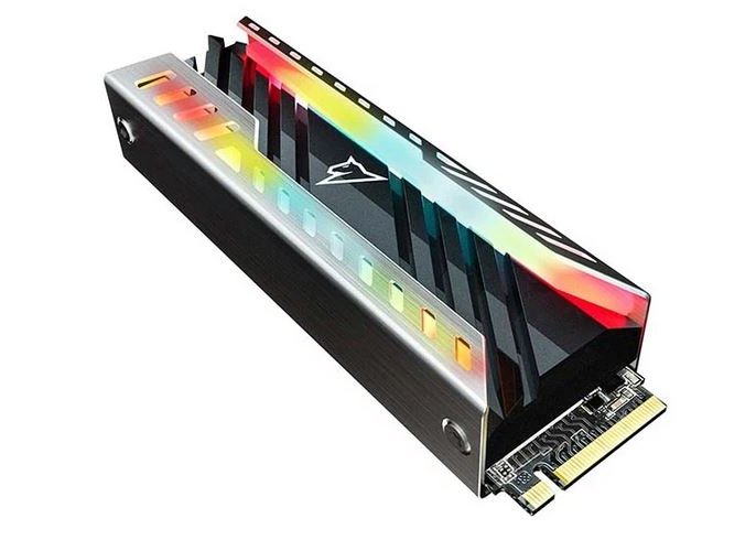 SSD накопитель Netac 512Гб NV3000 RGB NT01NV3000RGB-500-E4X M.2 2280 PCI-E 3.0 x4 NVMe